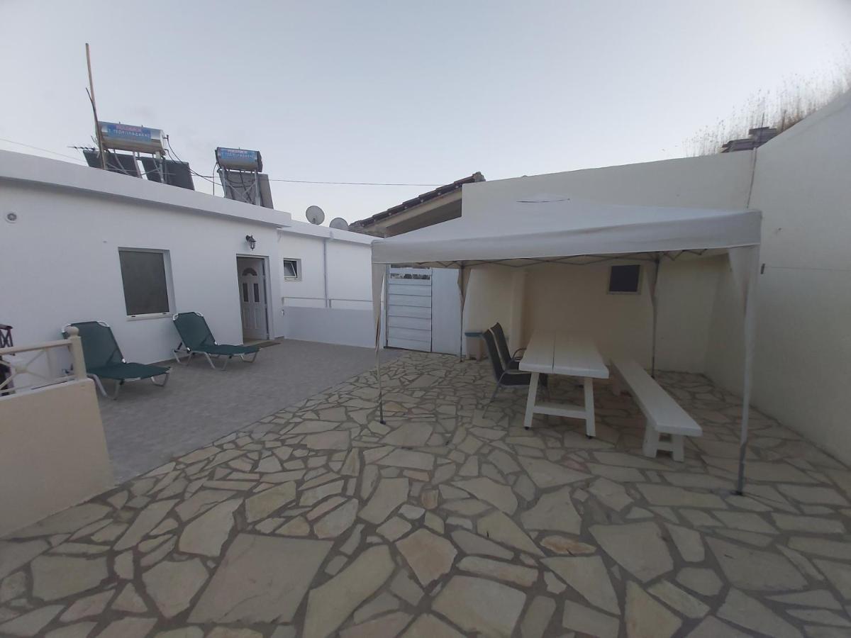 Bodikos Villas&Apartments Pitsidia Exterior foto