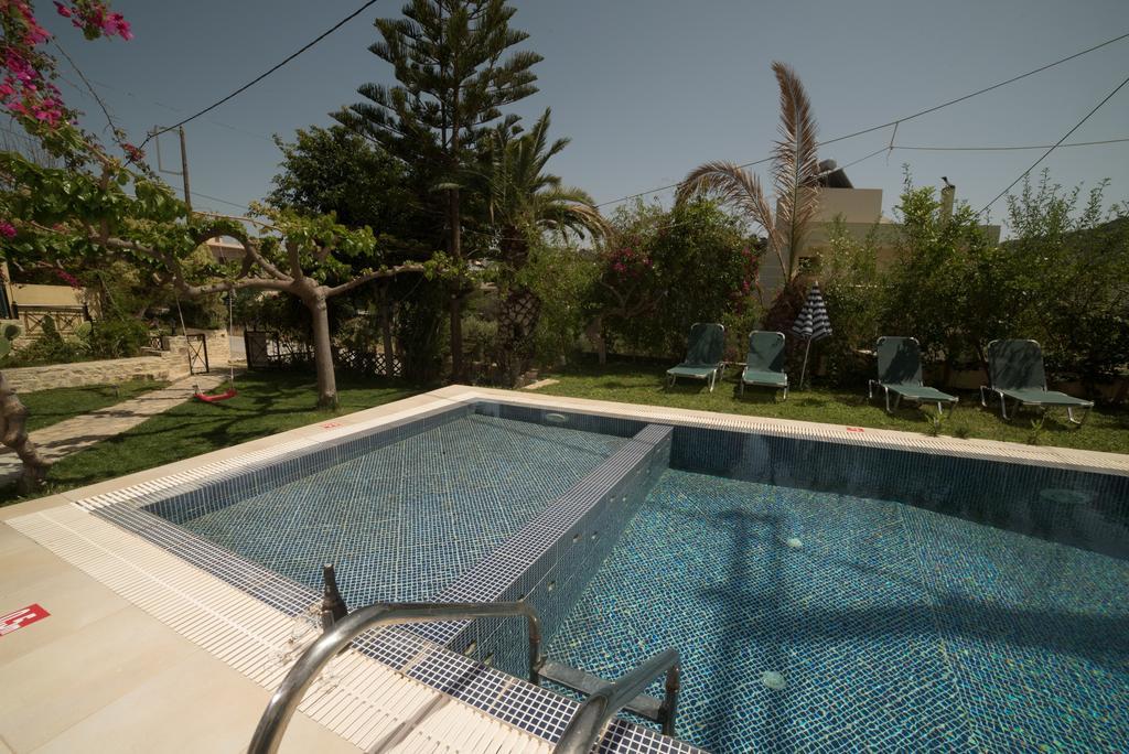 Bodikos Villas&Apartments Pitsidia Exterior foto